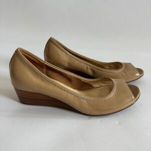 Cole Haan Womens Beige Patent Leather Open Toe Wedges 6.5 Spring Summer Classic